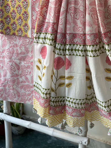 YELLOW & OFF WHITE HAND BLOCK PRINT MUL COTTON DUPATTA SET