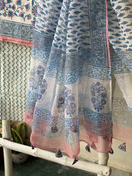 OFF WHITE COTTON HANDBLOCK PRINT KOTA DUPATTA SET