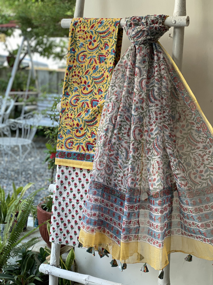 Image of YELLOW-OFF WHITE COTTON HANDBLOCK PRINT KOTA DUPATTA SET