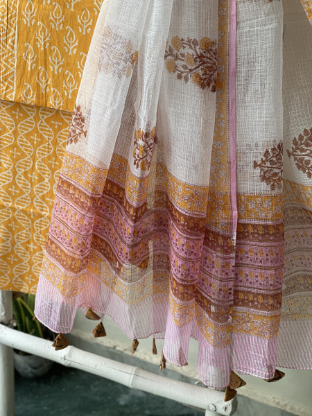 YELLOW-OFF WHITE COTTON HANDBLOCK PRINT KOTA DUPATTA SET