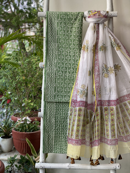 GREEN-OFF WHITE MUL COTTON HANDBLOCK PRINT KOTA DUPATTA SET