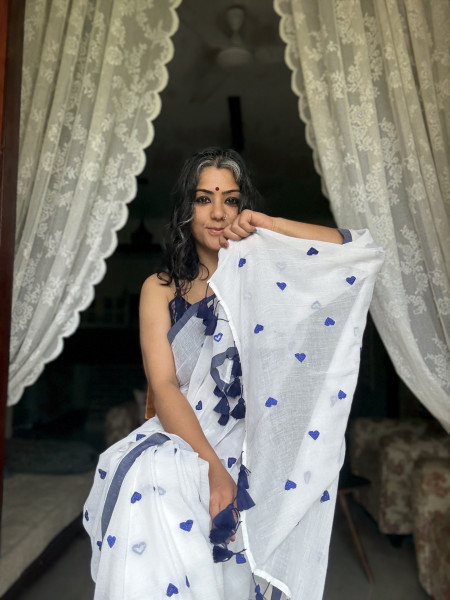 OFF WHITE COTTON MULMUL EMBROIDERED SARI