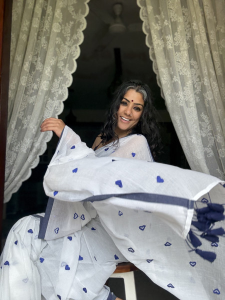 OFF WHITE COTTON MULMUL EMBROIDERED SARI