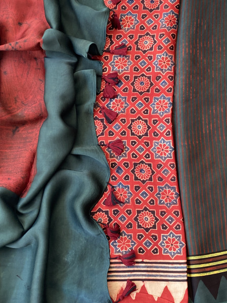 BOTTLE GREEN-MAROON MODAL SILK AJRAKH BLOCK PRINT SARI
