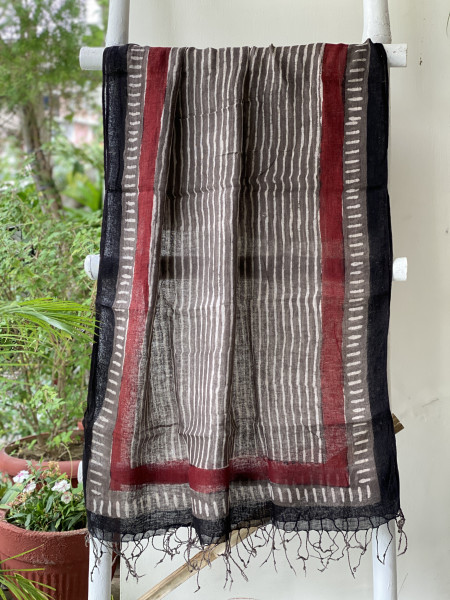 OFF WHITE & GREY BLOCK PRINT LINEN DUPATTA SUIT SET