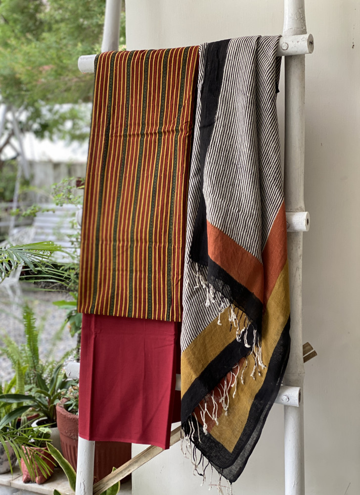 Image of MULTI COLOUR &amp; BEIGE BLOCK PRINT LINEN DUPATTA SUIT SET