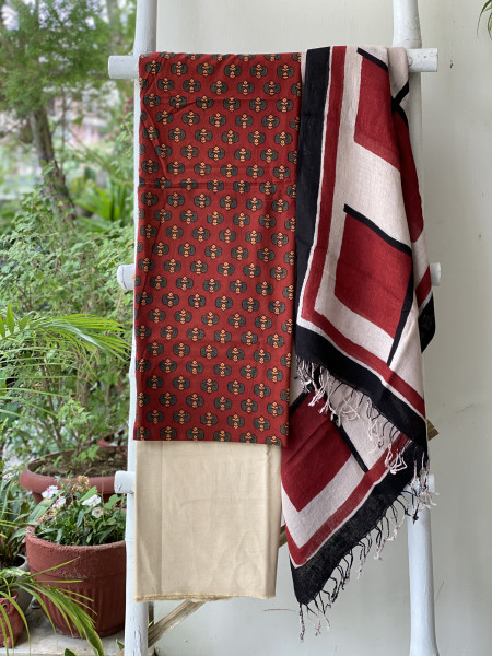 MAROON & BEIGE BLOCK PRINT LINEN DUPATTA SUIT SET