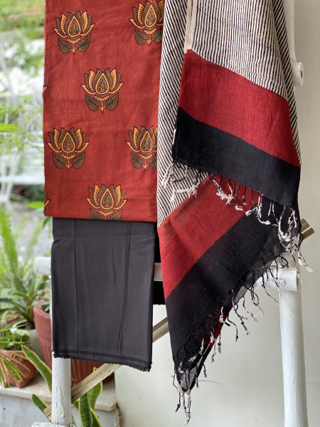 MAROON & BEIGE BLOCK PRINT LINEN DUPATTA SUIT SET