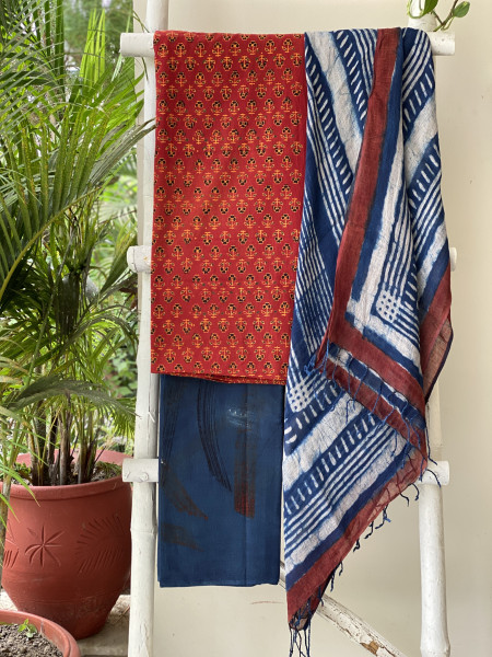 MAROON & INDIGO BLOCK PRINT LINEN DUPATTA SUIT SET