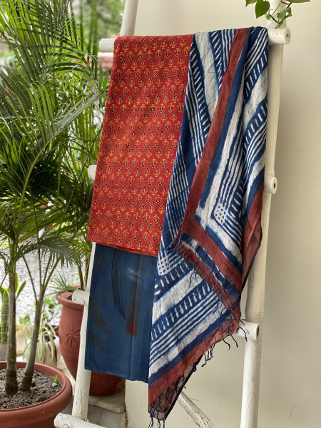 MAROON & INDIGO BLOCK PRINT LINEN DUPATTA SUIT SET