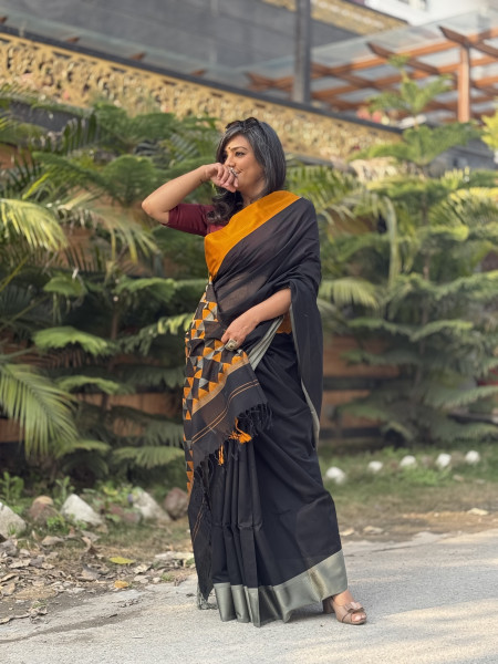BLACK MAHESHWARI SILK & COTTON SARI