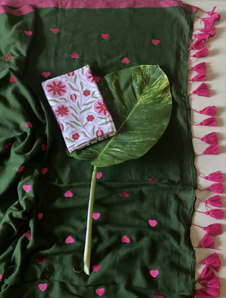 BOTTLE GREEN COTTON MULMUL EMBROIDERED SARI