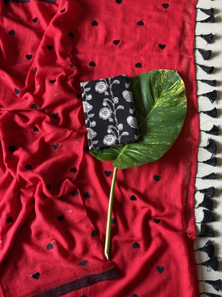 RED COTTON MULMUL EMBROIDERED SARI