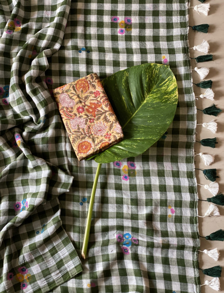 BOTTLE GREEN GINGHAM CHECKS WITH HAND PAINTING MULMUL COTTON SARI