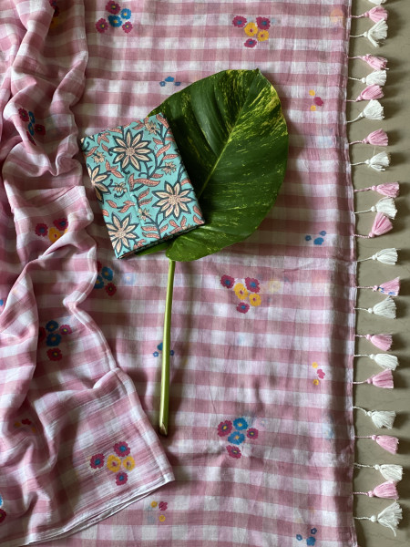 POWDER PINK GINGHAM CHECKS WITH HAND PAINTING MULMUL COTTON SARI