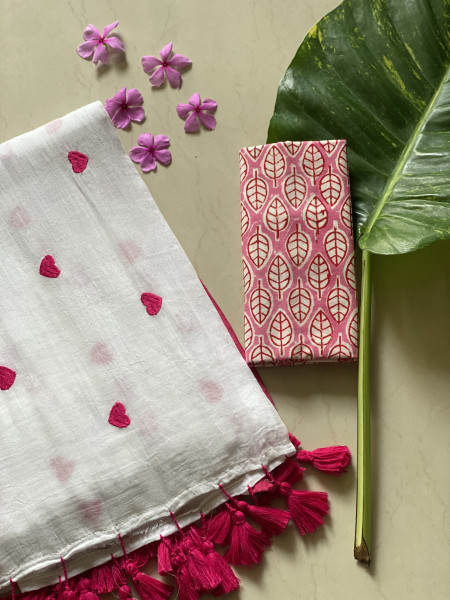 OFF WHITE COTTON MULMUL EMBROIDERED SARI