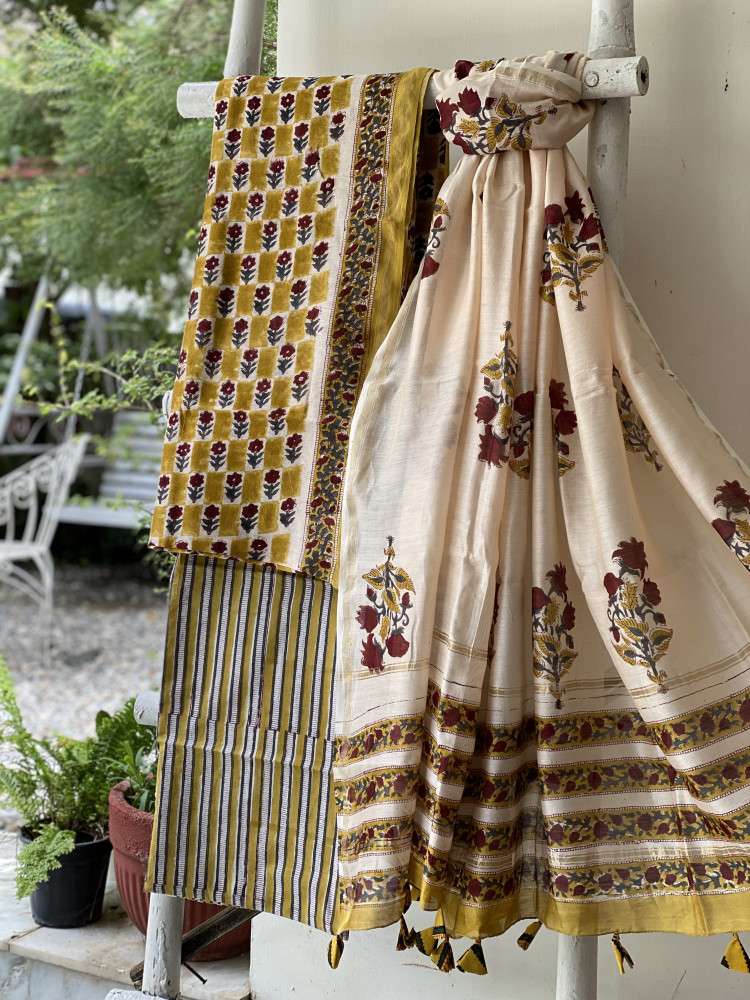 Image of MUSTARD-IVORY HAND BLOCK PRINT CHANDERI SILK &amp; COTTON DUPATTA SET