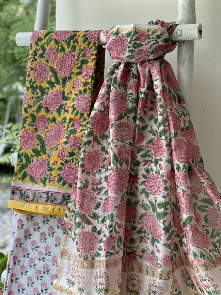 YELLOW-OFF WHITE HAND BLOCK PRINT CHANDERI SILK & COTTON DUPATTA SET