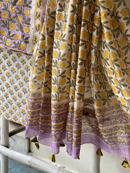 LAVENDER-OFF WHITE HAND BLOCK PRINT CHANDERI SILK & COTTON DUPATTA SET