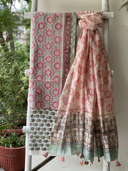 SEA GREEN-OFF WHITE HAND BLOCK PRINT CHANDERI SILK & COTTON DUPATTA SET