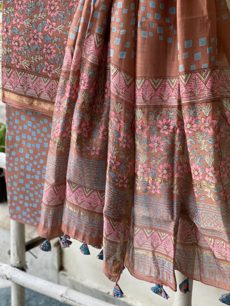 BROWN BLOCK PRINT CHANDERI SILK & COTTON DUPATTA SET