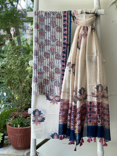 OFF WHITE BLOCK PRINT CHANDERI SILK & COTTON DUPATTA SET