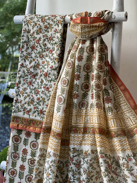 IVORY BLOCK PRINT CHANDERI SILK & COTTON DUPATTA SET