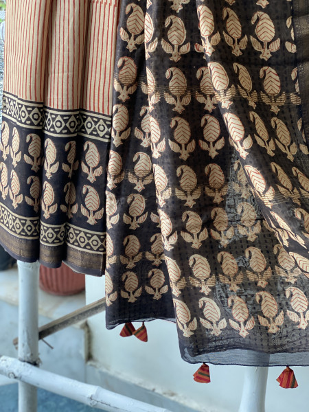 BEIGE HAND BLOCK PRINT CHANDERI SILK COTTON SARI
