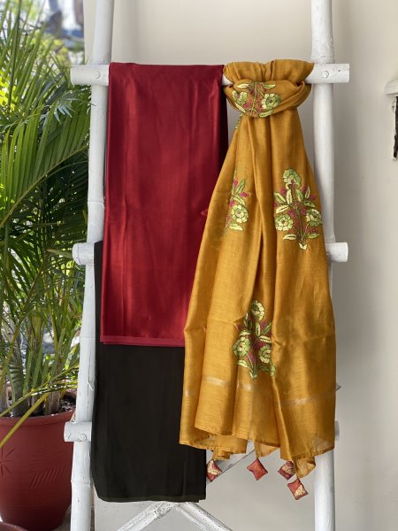 MAROON-MUSTARD HAND EMBROIDERED CHANDERI SILK & COTTON dupatta Set