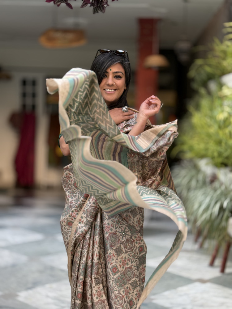 Image of BEIGE-MINT GREEN PRINTED TUSSAR SILK SARI