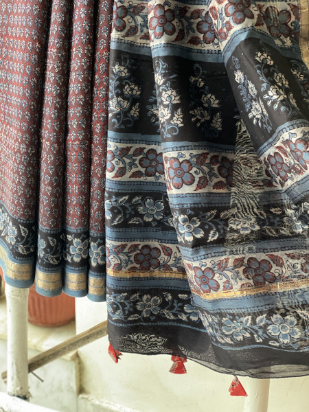 MAROON-INDIGO HAND BLOCK PRINT CHANDERI SILK COTTON SARI