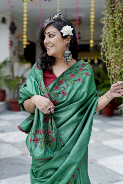 GREEN  TUSSAR SILK HAND EMBROIDERED SARI