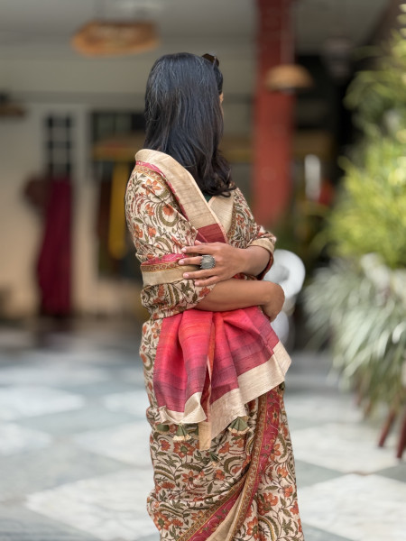 BEIGE-RED PRINTED TUSSAR SILK SARI