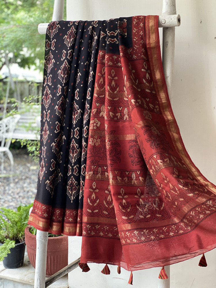 Image of BLACK-MAROON HAND BLOCK PRINT CHANDERI SILK COTTON SARI
