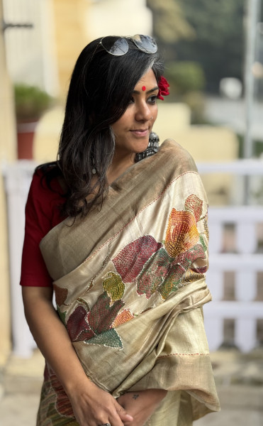 OFF WHITE PRINTED KANTHA EMBROIDERED TUSSAR SILK SARI