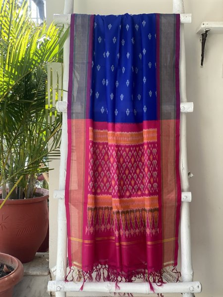 MAGENTA-BLUE WOVEN IKKAT PURE SILK dupatta Set