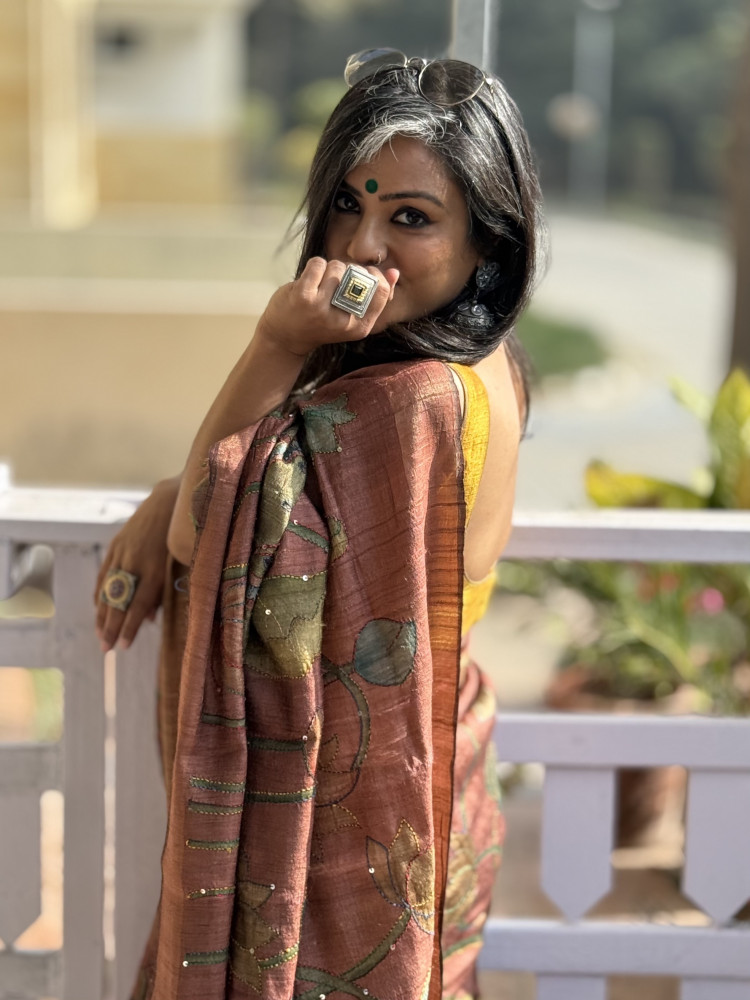 Image of RUST PRINTED KANTHA EMBROIDERED GICHA TUSSAR SILK SARI