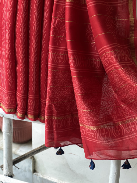 RED HAND BLOCK PRINT CHANDERI SILK COTTON SARI