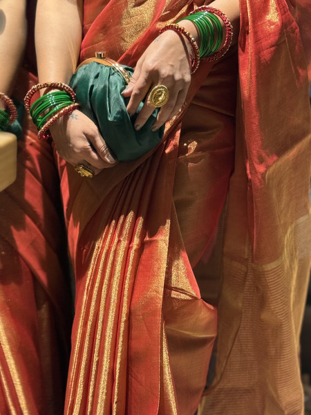 'SHREE' RED ZARI WOVEN MAHESHWARI SILK  SARI