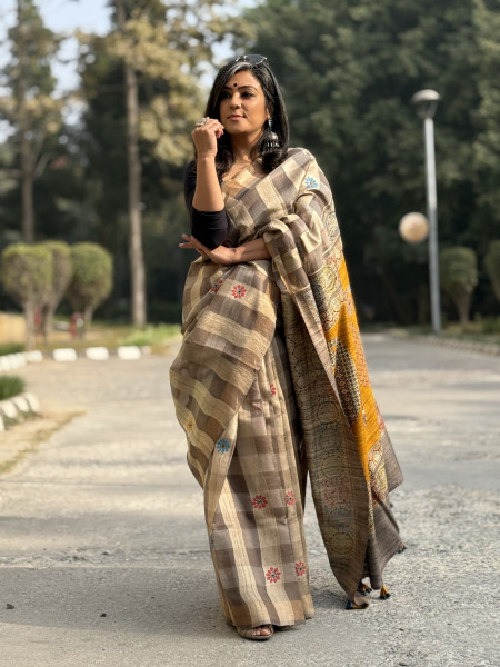 GREY-MUSTARD KORA-GICHA TUSSAR EMBROIDERED SILK SARI