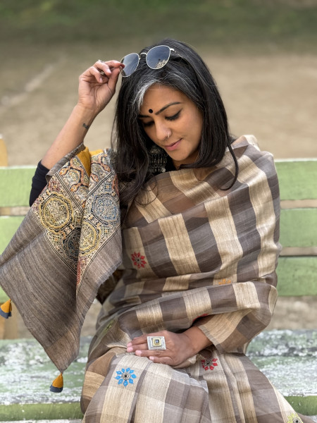 GREY-MUSTARD KORA-GICHA TUSSAR EMBROIDERED SILK SARI