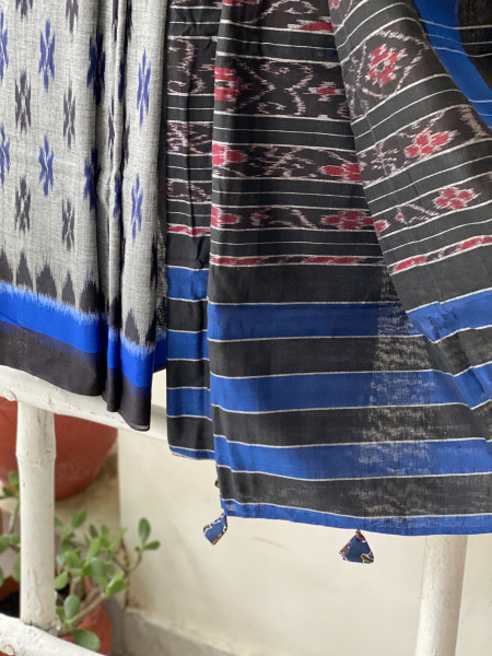 GREY-BLACK  'MANIABANDHA' ikkat woven sari