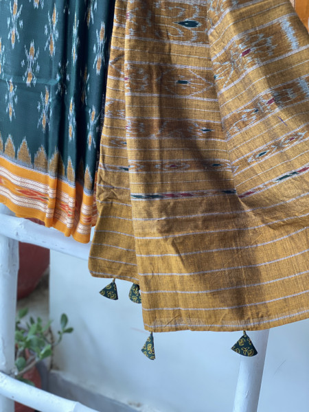 BOTTLE GREEN-MUSTARD  'MANIABANDHA' ikkat woven sari