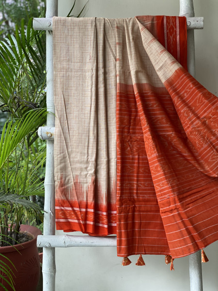 BEIGE-ORANGE cotton 'JHARNA' ODISHA ikkat woven sari