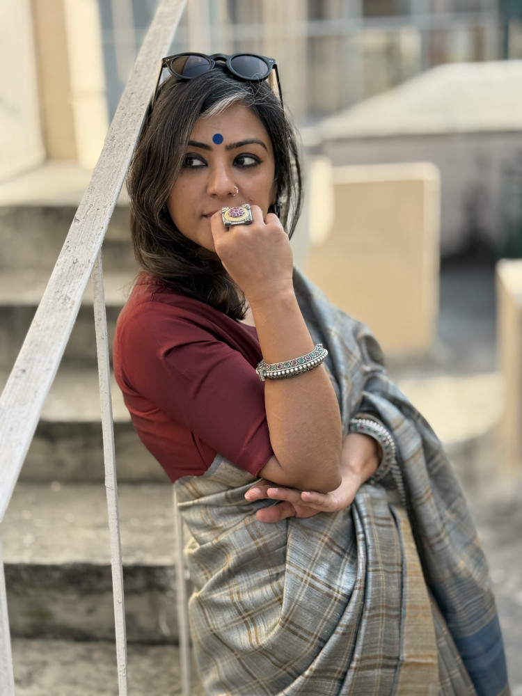 Image of GREY-BLUE HAND WOVEN TUSSAR SILK SARI