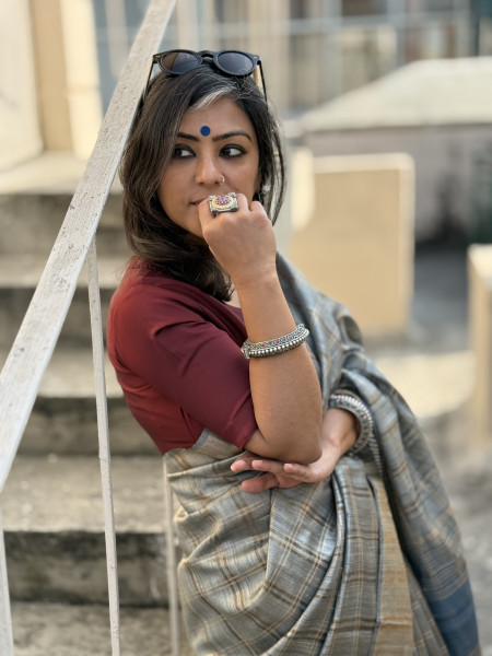 GREY-BLUE HAND WOVEN TUSSAR SILK SARI