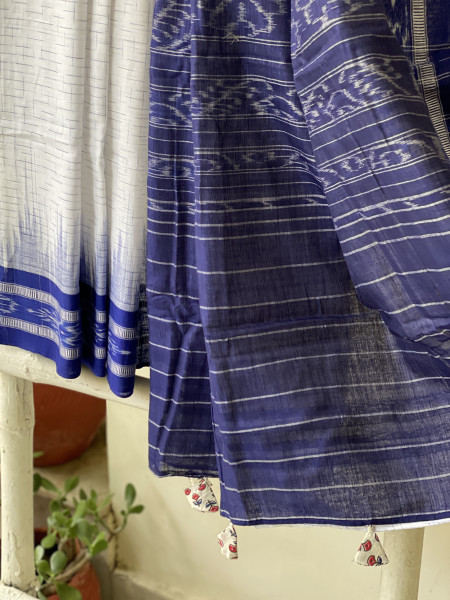 WHITE-INDIGO cotton 'JHARNA' ODISHA  ikkat woven sari