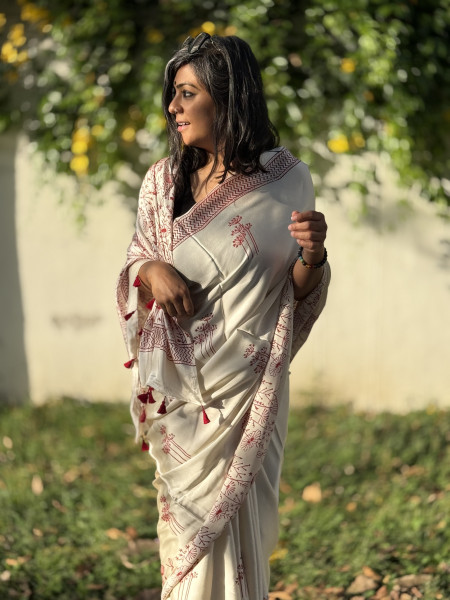 OFF WHITE-RED MODAL SILK AJRAKH BLOCK PRINT SARI