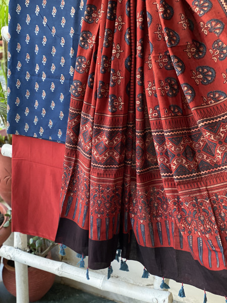 INDIGO-MAROON AJRAKH COTTON BLOCK PRINT DUPATTA SET