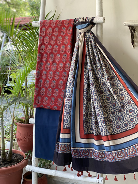 MAROON-BEIGE AJRAKH COTTON BLOCK PRINT DUPATTA SET